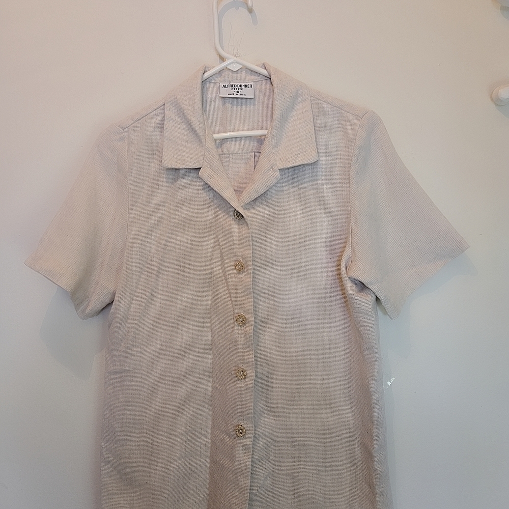 Pale Cream Short Sleeve Button-Up Shirt